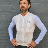 ES16 Radtrikot Supreme. Schwarz