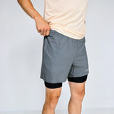 ES16 Klassische Shorts Grau